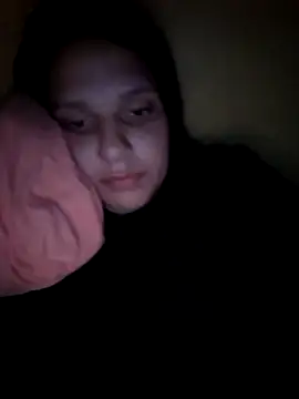 Snapshot of Laurencraft chatting on December 22, 2025, 6:30 pm Laurencraft online show from December 22, 2025, 6:30 pm