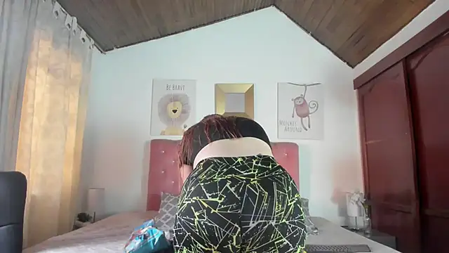 CelessteRedds online show from October 6, 2025, 11:22 am