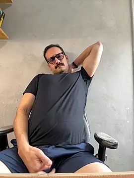 Snapshot of Superdad chatting on October 13, 2025, 1:45 pm Superdad online show from October 13, 2025, 1:45 pm