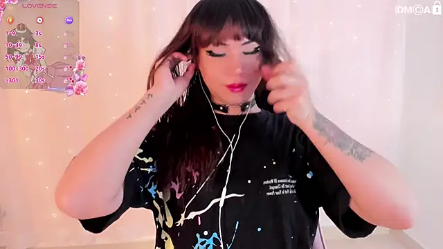 SeraphineADC online show from October 25, 2025, 12:32 am