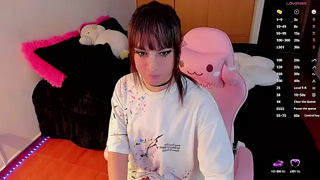 SeraphineADC online show from January 25, 2025, 2:37 am