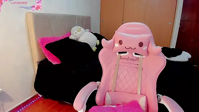 SeraphineADC online show from February 12, 2025, 10:37 pm