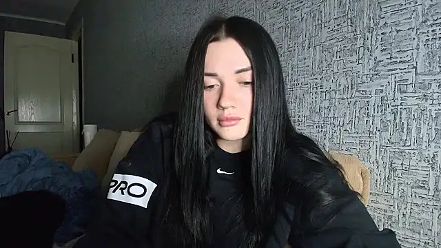 Liana diva online show from January 12, 2026, 4:25 pm