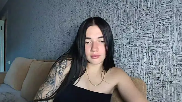 Liana diva online show from June 17, 2026, 4:50 pm