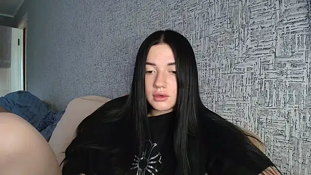 Liana diva online show from June 4, 2026, 3:06 pm