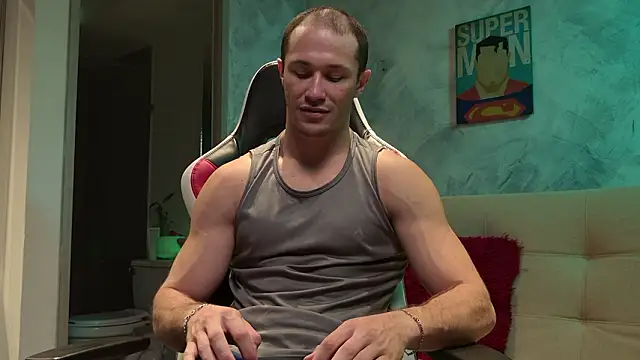 AxelFairchaild online show from January 14, 2026, 1:15 pm