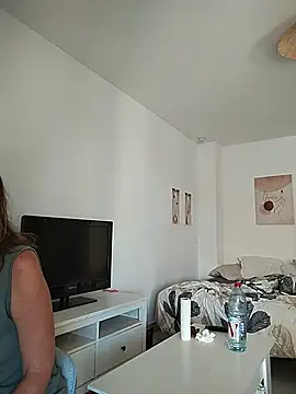misslynexxx online show from June 10, 2026, 7:53 am