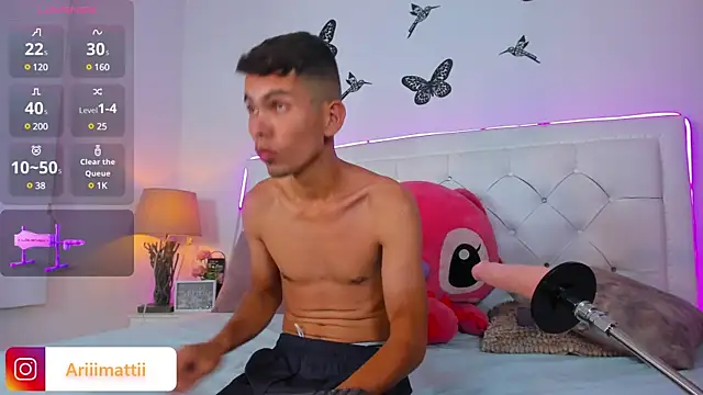 ari matti online show from March 23, 2025, 2:48 am