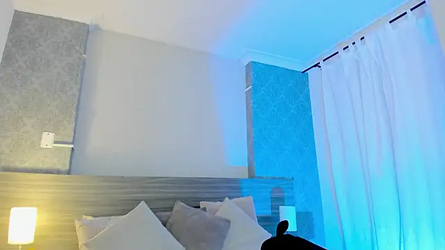 Mistyca online show from September 12, 2025, 10:37 am