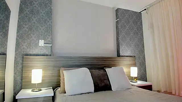 Mistyca online show from October 6, 2025, 10:49 am