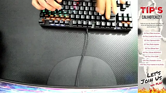 Calihotcaliente277 online show from October 1, 2025, 11:03 am