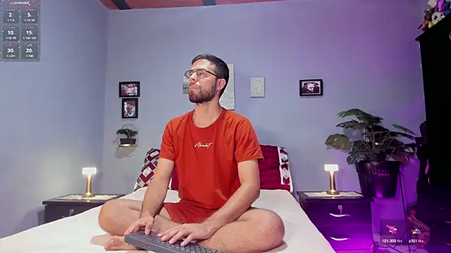 ETHAN ADAM online show from March 17, 2025, 9:22 am