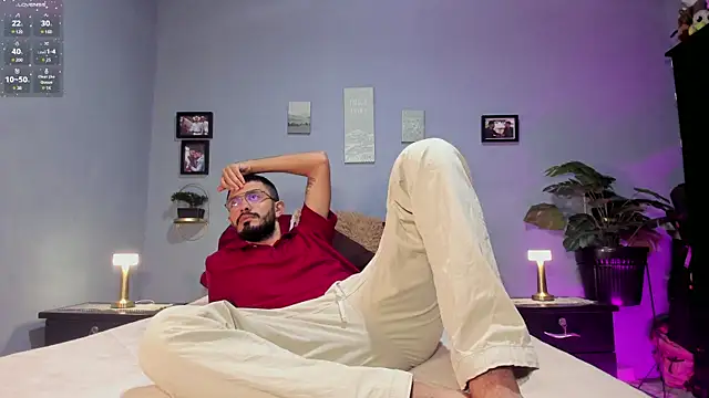 ETHAN ADAM online show from March 18, 2025, 9:56 am