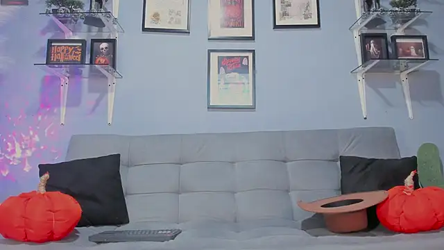 ETHAN ADAM online show from October 6, 2025, 9:43 am