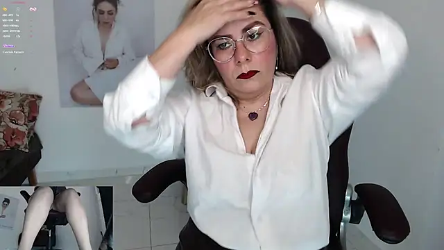 Serenay  online show from January 20, 2025, 9:22 pm