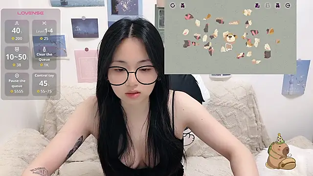 LiLiYbaby online show from March 7, 2026, 6:31 am