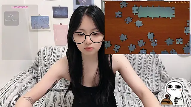 LiLiYbaby online show from June 23, 2026, 6:33 am
