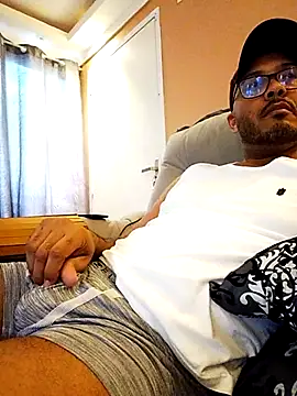 johnwalkerRjts online show from July 13, 2026, 4:39 pm