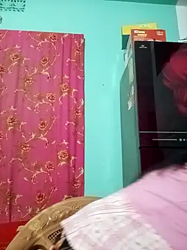 Sumi-roy online show from October 17, 2025, 5:04 pm