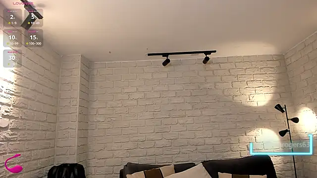 AllisonRogersX online show from June 30, 2026, 10:37 am