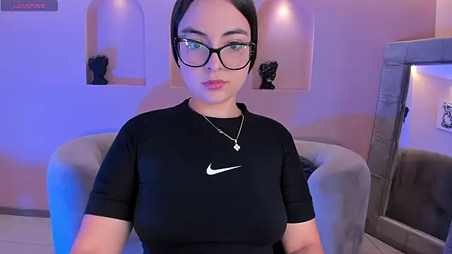 AllisonRogersX online show from October 12, 2025, 5:25 pm