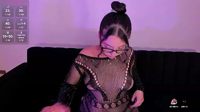 AllisonRogersX online show from October 7, 2025, 3:18 am