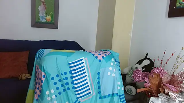  melisaa  online show from March 17, 2025, 12:35 pm