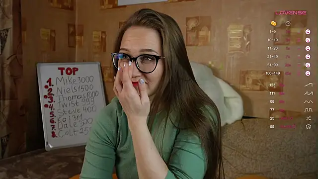 Miatiny online show from March 8, 2025, 12:41 pm