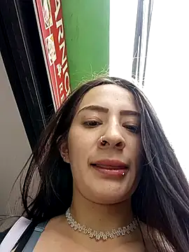 Snapshot of SAMANTHA-16_ chatting on February 5, 2025, 4:47 pm SAMANTHA-16 online show from February 5, 2025, 4:47 pm