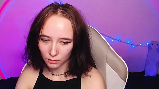 Robin yourss online show from March 9, 2025, 3:05 pm