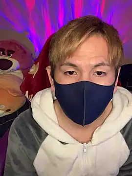 Snapshot of KEI_96 chatting on December 17, 2024, 2:11 pm KEI 96 online show from December 17, 2024, 2:11 pm