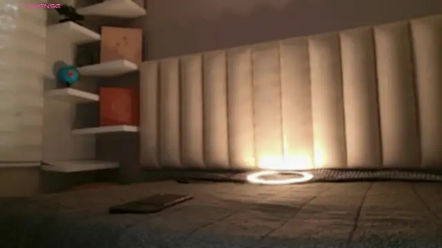 Snapshot of Megan_mooree_ chatting on March 7, 2026, 12:10 pm Megan mooree online show from March 7, 2026, 12:10 pm