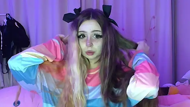 suemeow online show from April 21, 2026, 10:16 pm