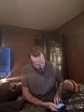 RobStrokes215 online show from February 5, 2025, 2:08 am