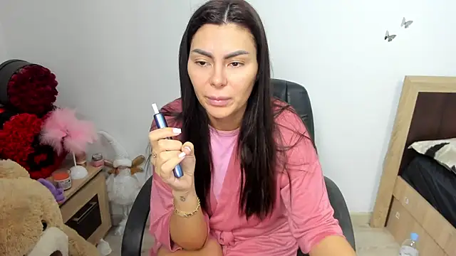 Snapshot of kilenyapatrice chatting on March 19, 2026, 12:16 pm kilenyapatrice online show from March 19, 2026, 12:16 pm