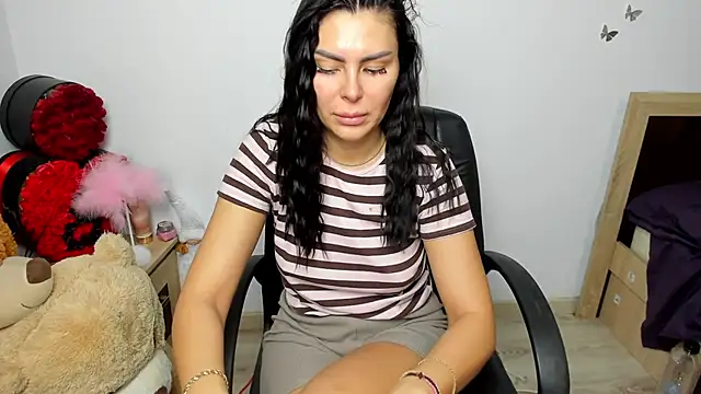 kilenyapatrice online show from May 4, 2026, 10:51 am