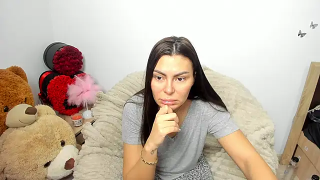 Snapshot of kilenyapatrice chatting on February 11, 2026, 1:44 pm kilenyapatrice online show from February 11, 2026, 1:44 pm