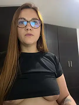 Shianrose online show from February 25, 2025, 10:42 pm