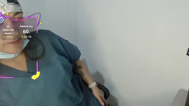 Shianrose online show from February 7, 2026, 11:02 pm