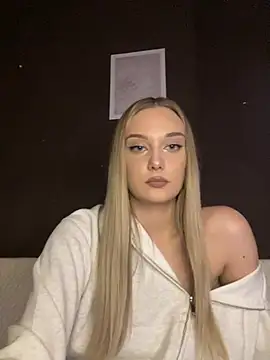 Alisa Rise online show from February 23, 2025, 7:38 pm