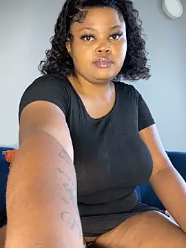 Curveysinaa online show from October 3, 2025, 9:11 am