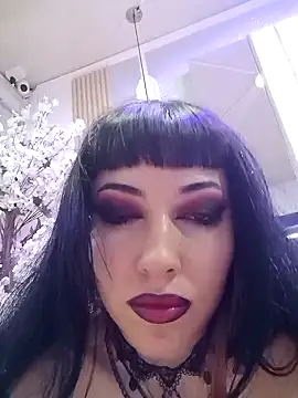 alixxon1 online show from June 19, 2026, 6:36 pm