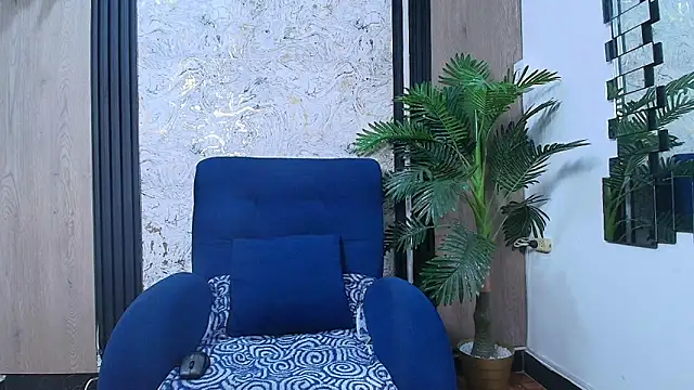 hannaa jhoonson online show from February 9, 2026, 7:45 pm