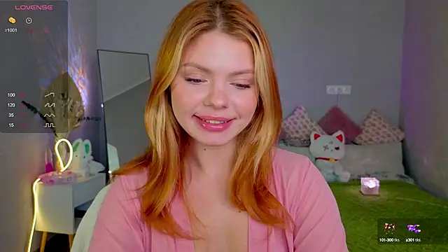 Red  Candy online show from October 7, 2025, 1:12 pm