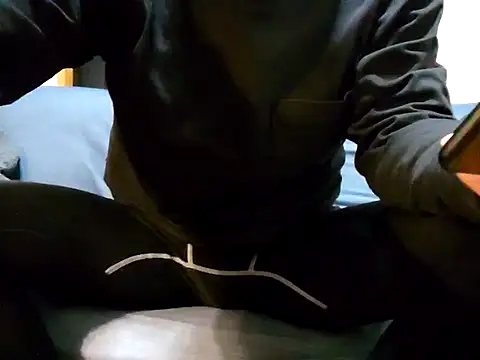 creamlive97 online show from December 27, 2024, 2:43 pm