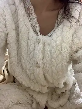 Aimeil online show from March 11, 2025, 3:36 am