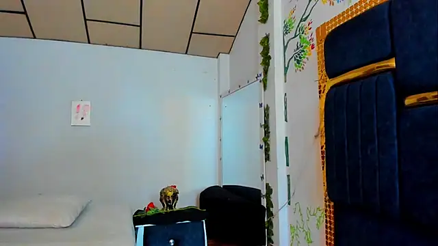 fulfill fantasies1 online show from September 29, 2025, 12:33 pm