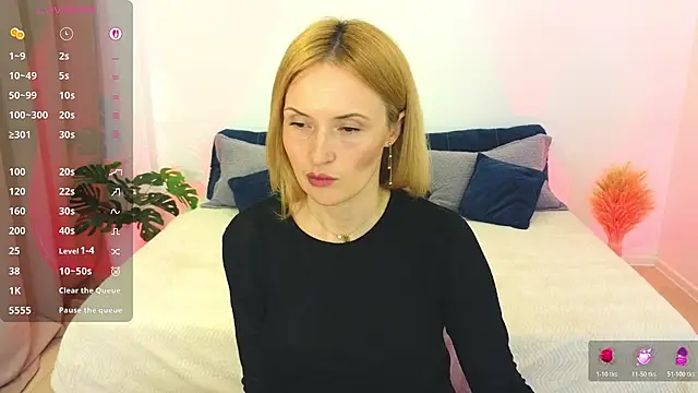 AlisssaRose online show from May 5, 2026, 9:18 pm