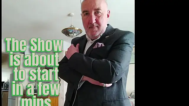 Adamdaddybear online show from June 20, 2026, 7:02 am