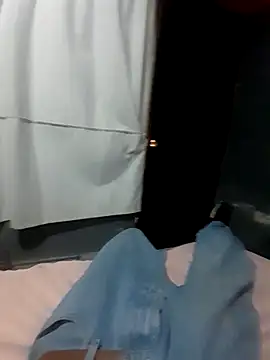 Snapshot of elcobin chatting on March 23, 2025, 12:36 am elcobin online show from March 23, 2025, 12:36 am